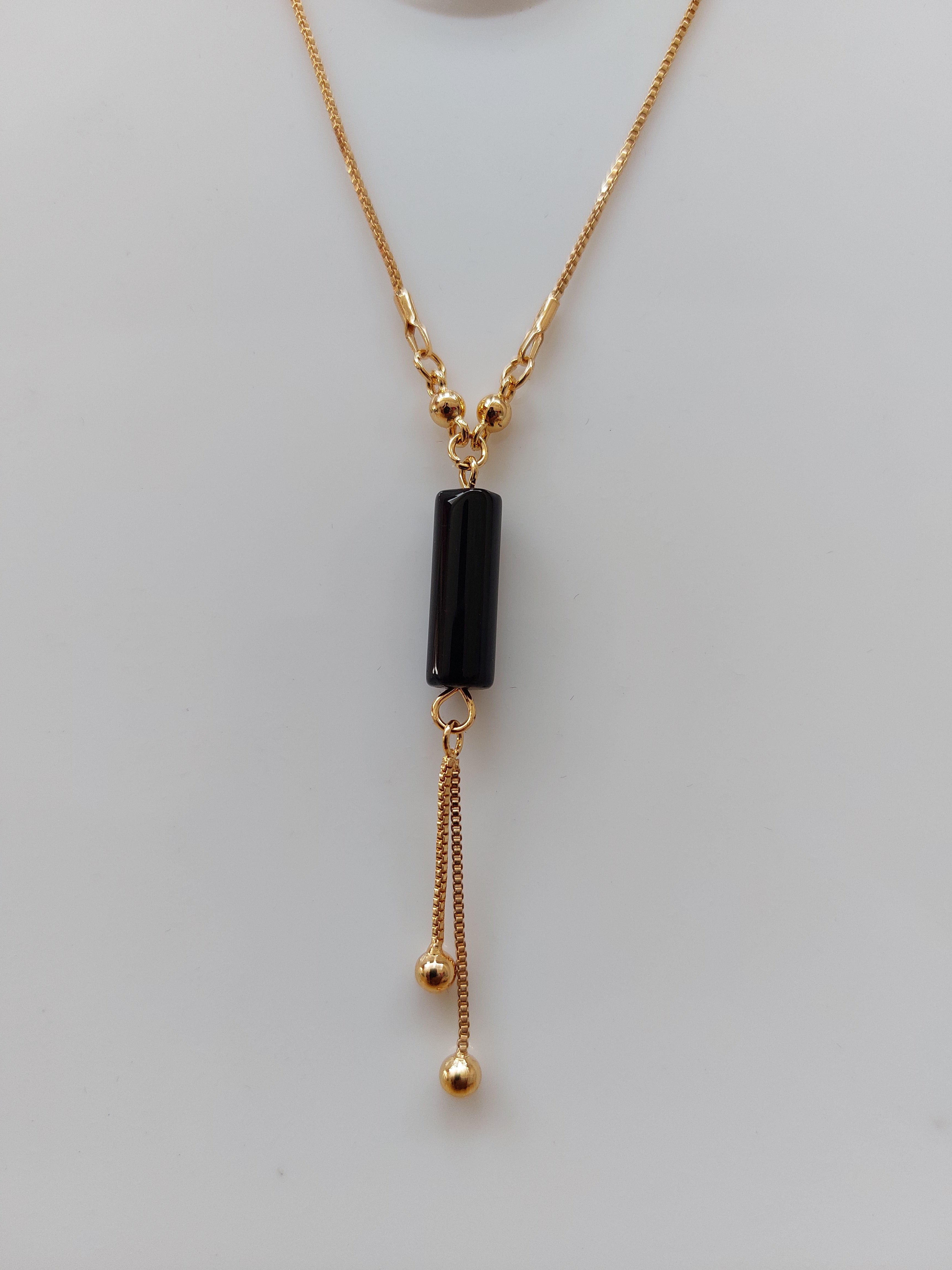 Crystal_Black_Cylindrical_Rose_Gold_Pendant
