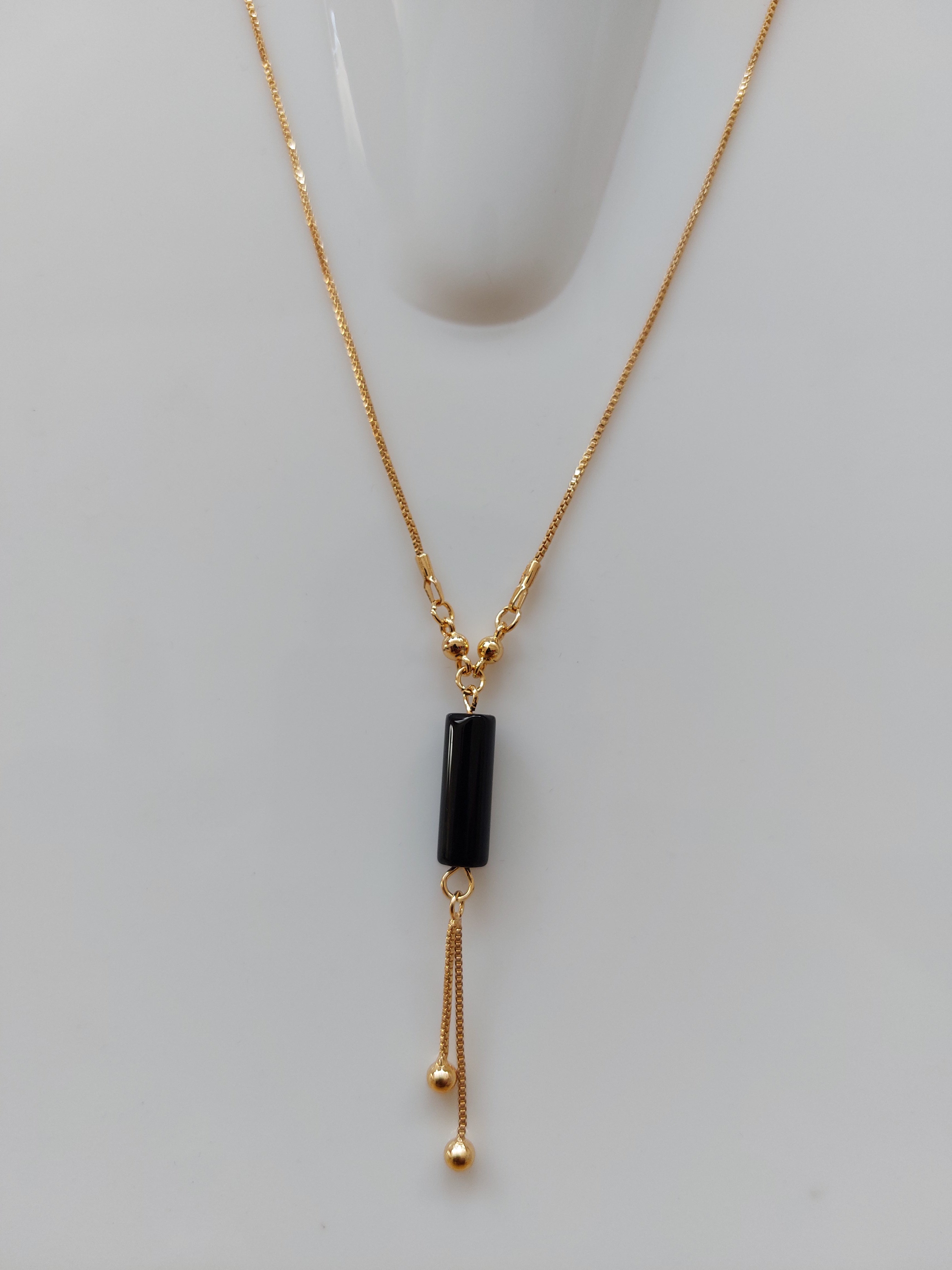 Crystal_Black_Cylindrical_Rose_Gold_Pendant_2