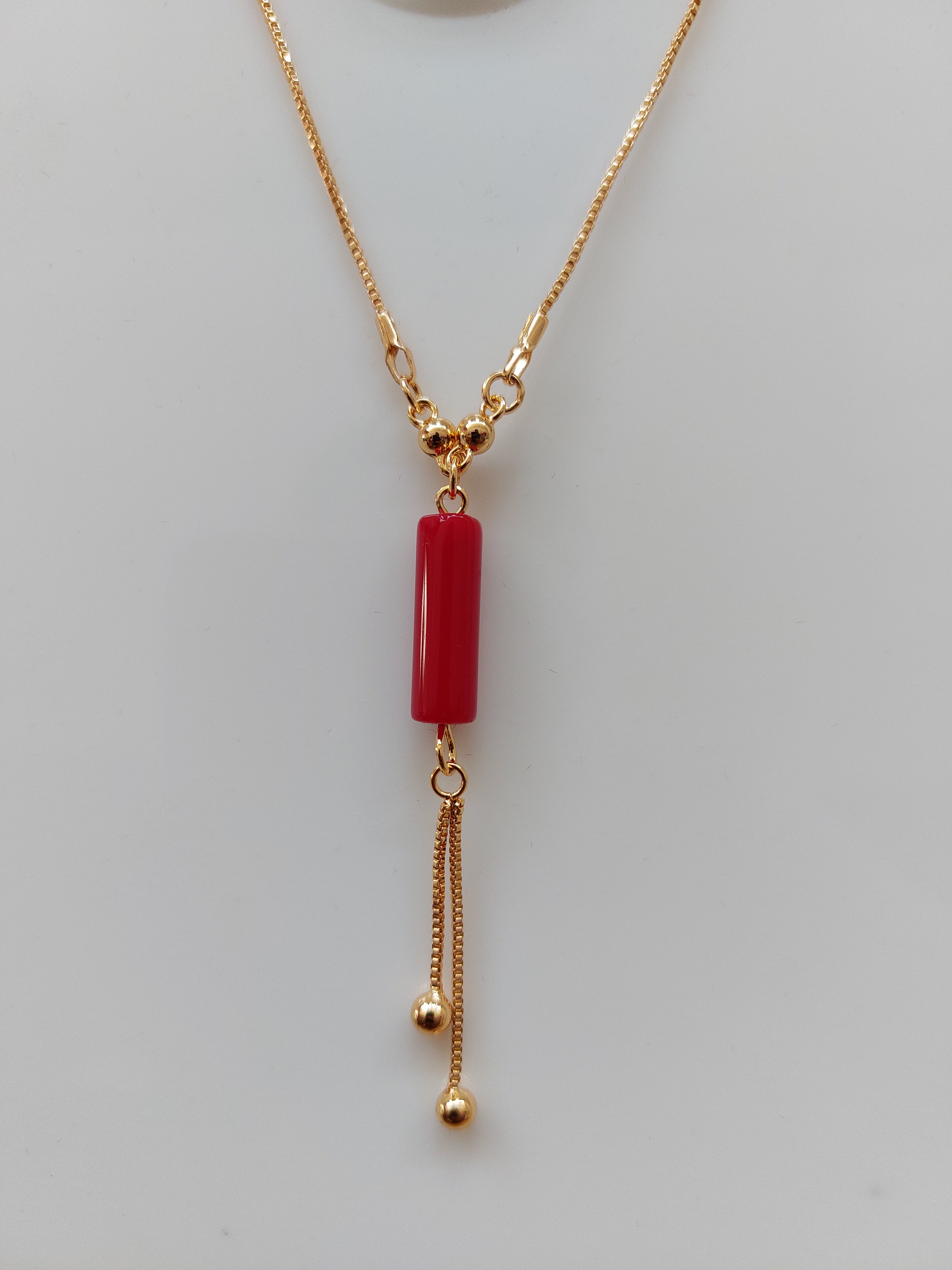 Crystal_Red_Cylindrical_Rose_Gold_Pendant_A