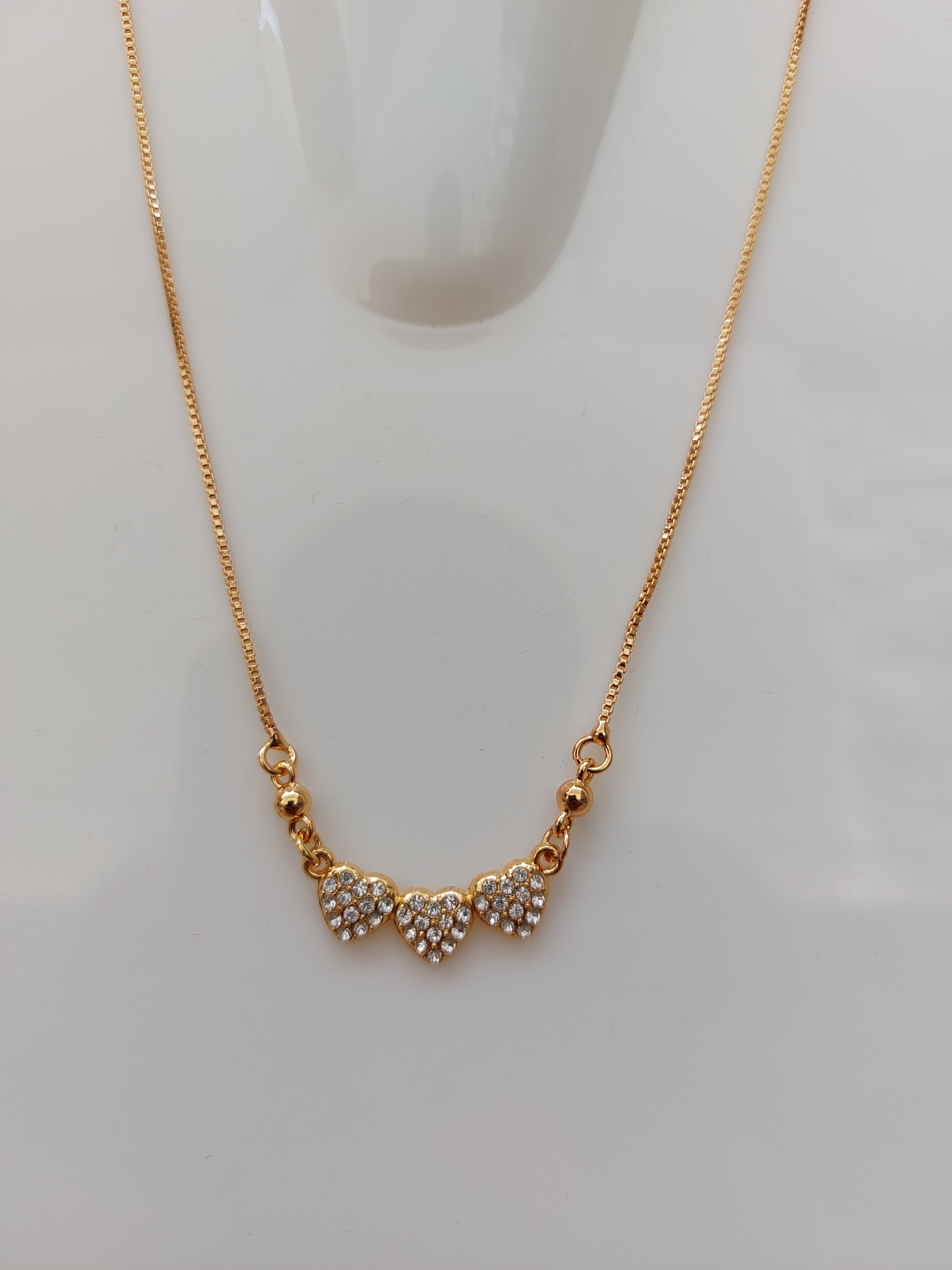 Triple_Heart_Stone_Pendant