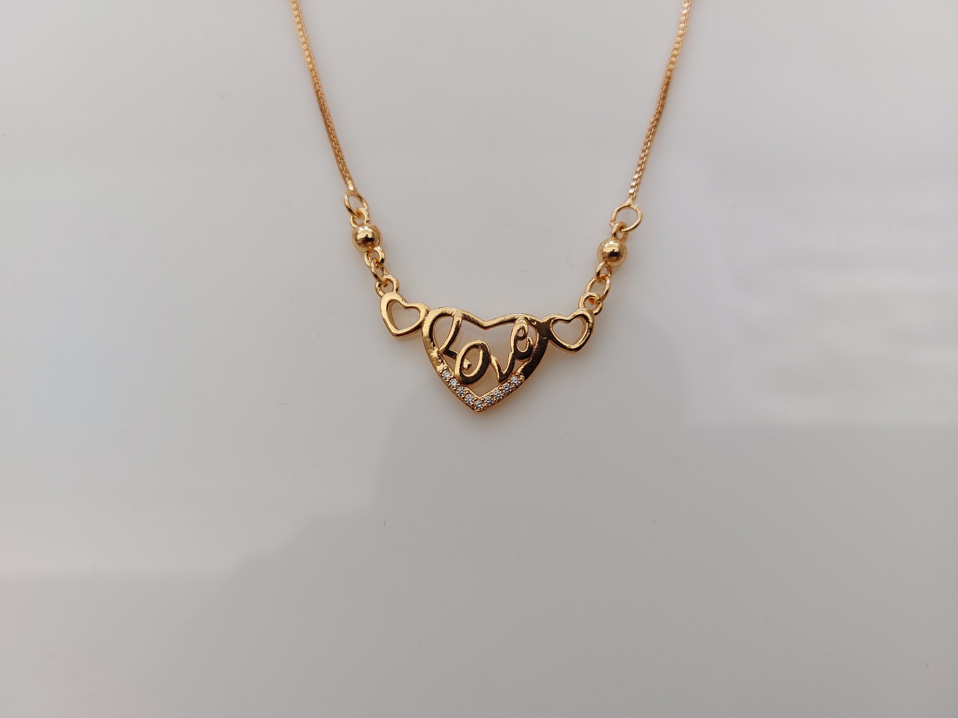 love_in_Heart_shape_pendant_2